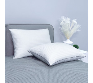 Подушка VELLA SATIN 500х700х180 мм